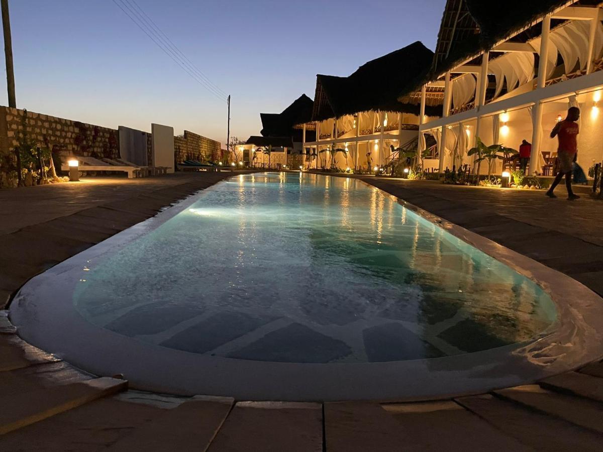 Ghelli House - Milele Resort Ватаму Екстер'єр фото