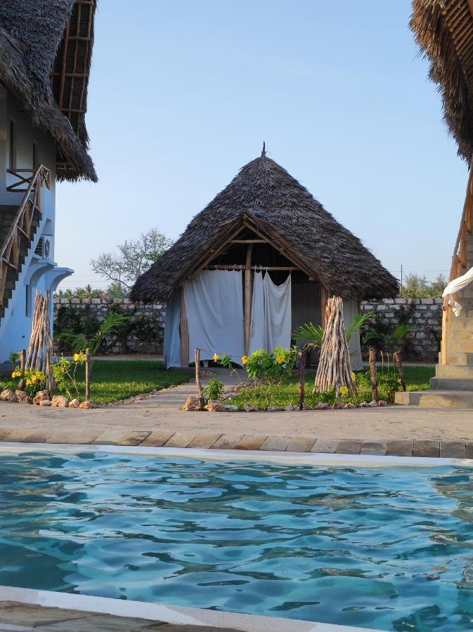 Ghelli House - Milele Resort Ватаму Екстер'єр фото